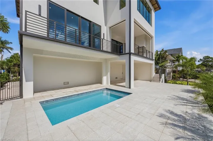 1286  Belaire  CT, Naples, FL 34110