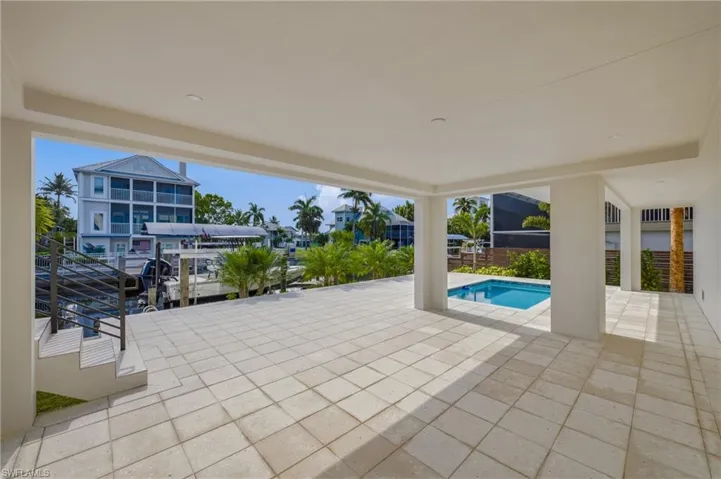 1286  Belaire  CT, Naples, FL 34110