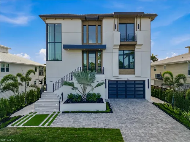 1286  Belaire  CT, Naples, FL 34110