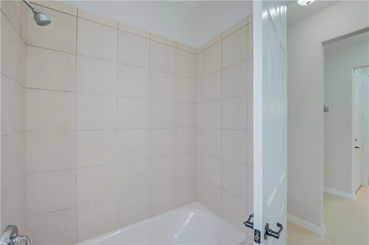 5422 Useppa Dr, Ave Maria, Florida 34142