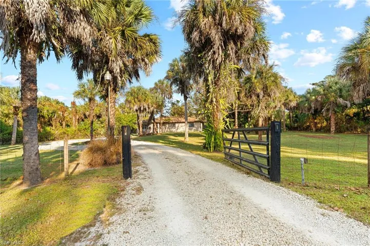Entrance to the property