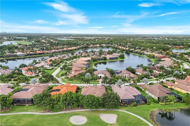9002 Shenendoah Cir, Naples, Florida 34113