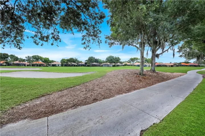 9002 Shenendoah Cir, Naples, Florida 34113