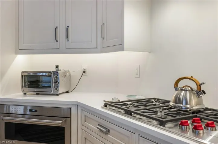 9002 Shenendoah Cir, Naples, Florida 34113