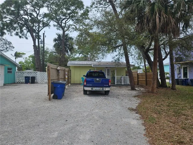 View of front of property with driveway