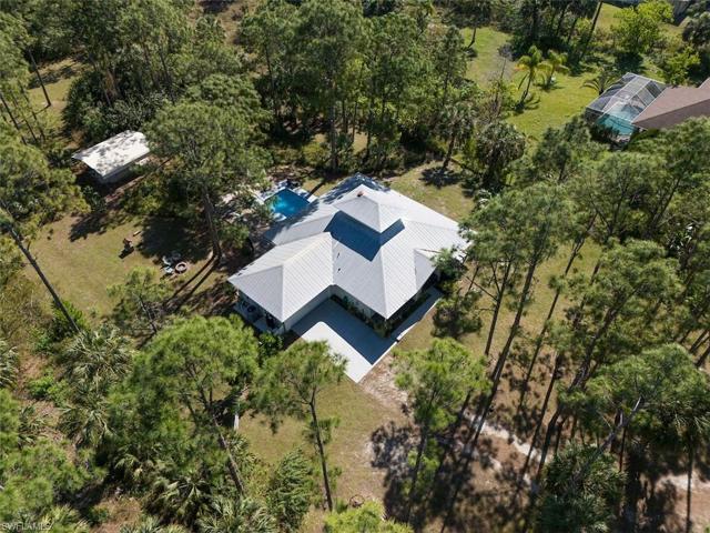 2860 2nd ST NE, NAPLES FL 34120