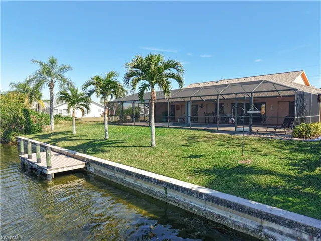 1940 Se 6th Ave, Cape Coral Fl 33990