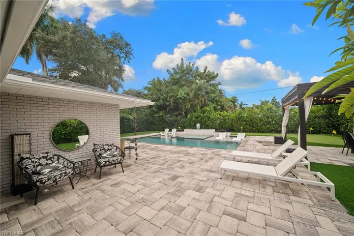 2665 12th Ct N, Naples, Florida 34103