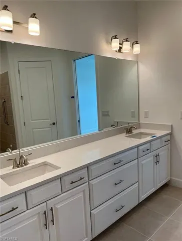 15257  Zeno  WAY, Naples, FL 34114