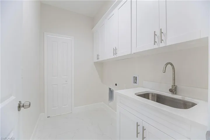 2609  49th W ST, Lehigh Acres, FL 33971
