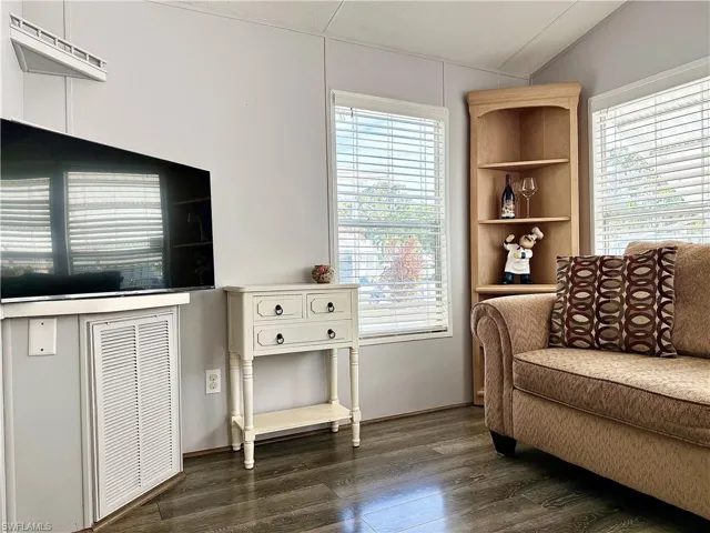 151 Cheetah Dr 151, Naples, Florida 34114