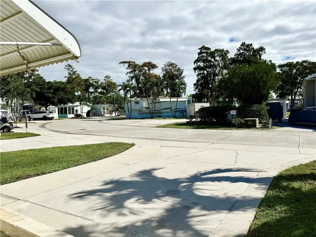 151 Cheetah Dr 151, Naples, Florida 34114