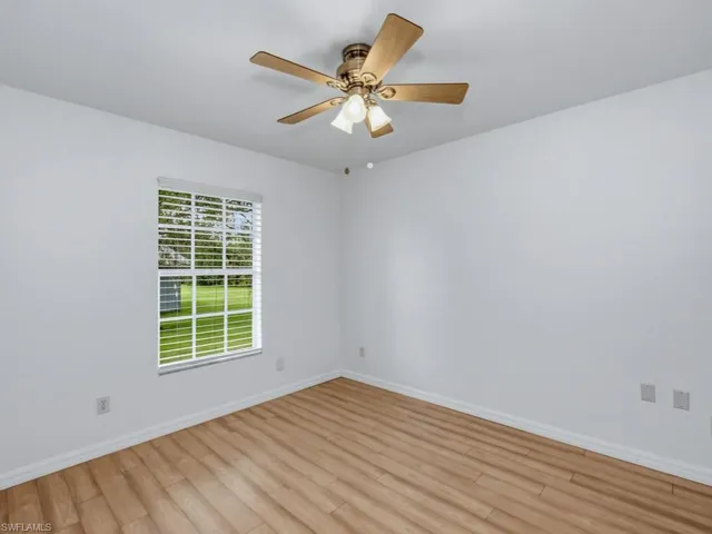 1131 10th Ave Ne, Naples, Florida 34120