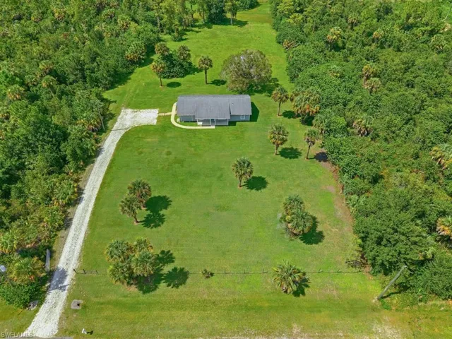 1131 10th Ave Ne, Naples, Florida 34120