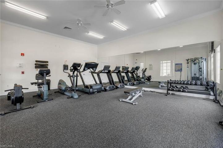 8224  Key Royal  CIR, Naples, FL 34119