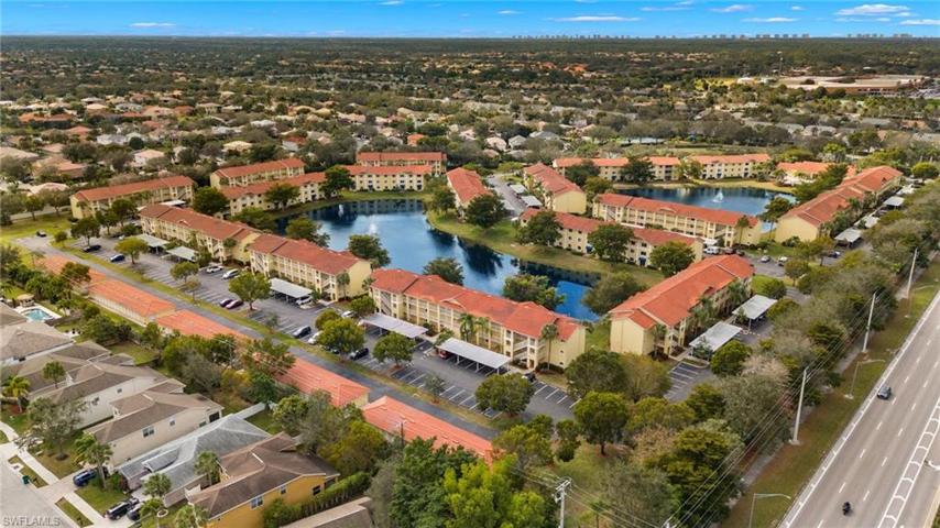 8224  Key Royal  CIR, Naples, FL 34119