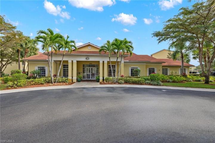 8224  Key Royal  CIR, Naples, FL 34119