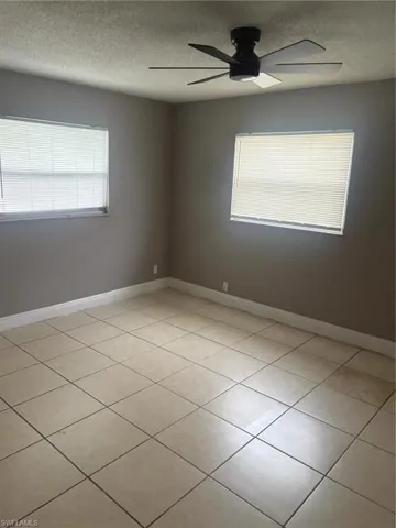 5458 5th Ave, Fort Myers, Florida 33907