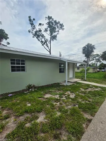 5465 Sago Ave, Fort Myers, Florida 33907
