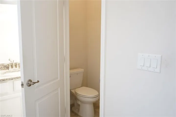2179 Vermont Ln, Naples, Florida 34120