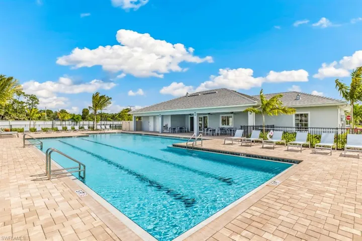 351  Grace Bay  LN, Naples, FL 34114