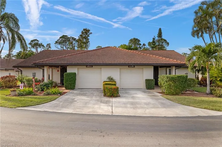 Single story home featuring a garage
