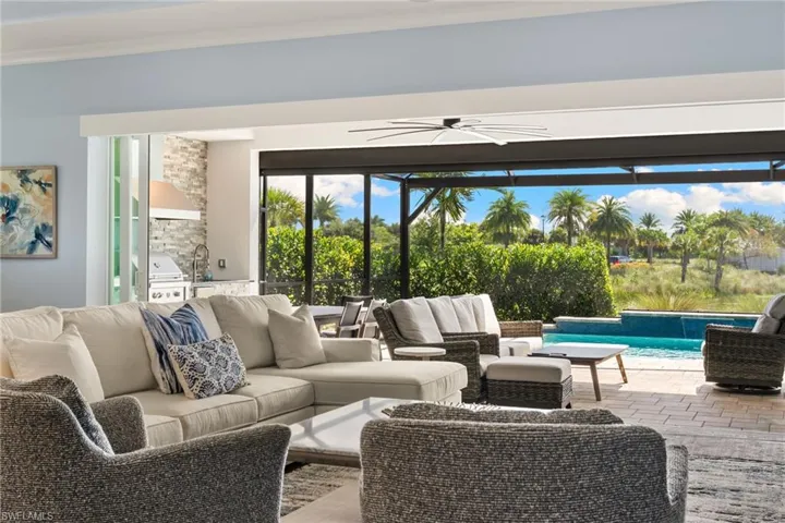 8754 Calypso Ct, Naples, Florida 34112