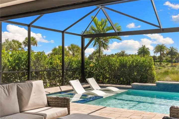 8754 Calypso Ct, Naples, Florida 34112