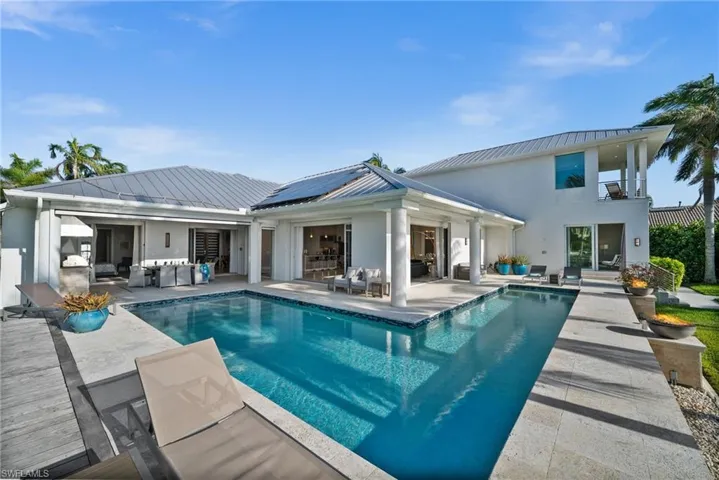 5625 Riverside Dr, Cape Coral, Florida 33904