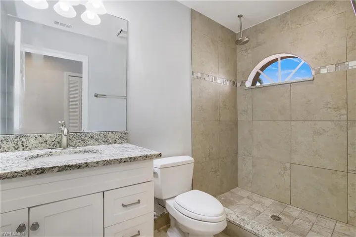11602  Quail Village  WAY, Naples, FL 34119