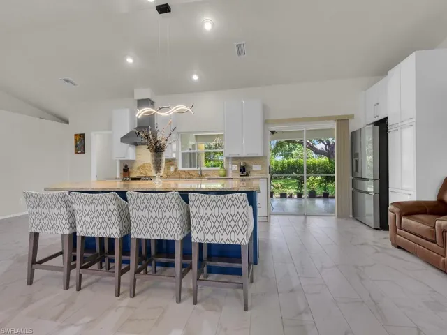 Long Breakfast Bar