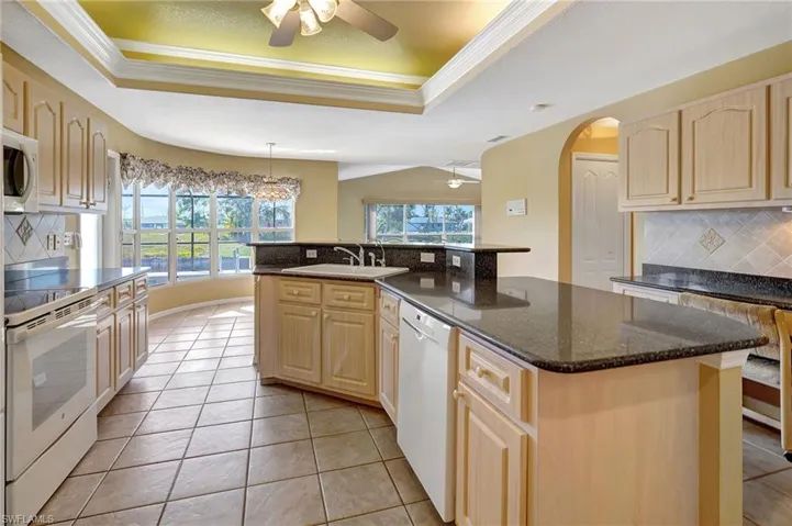 1212 SE 15th  TER, Cape Coral, FL 33990