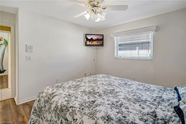1212 SE 15th  TER, Cape Coral, FL 33990