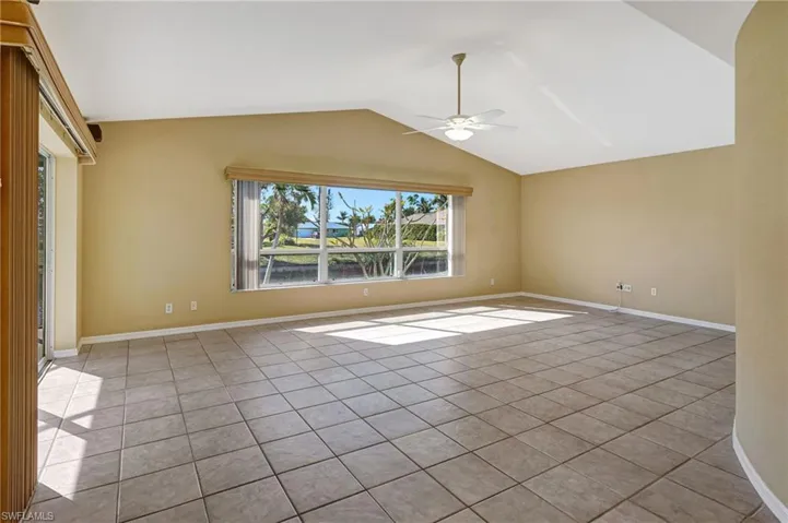 1212 SE 15th  TER, Cape Coral, FL 33990