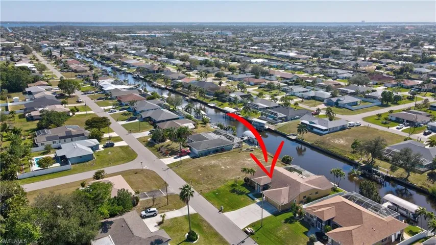 1212 SE 15th  TER, Cape Coral, FL 33990