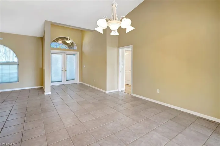 1212 SE 15th  TER, Cape Coral, FL 33990