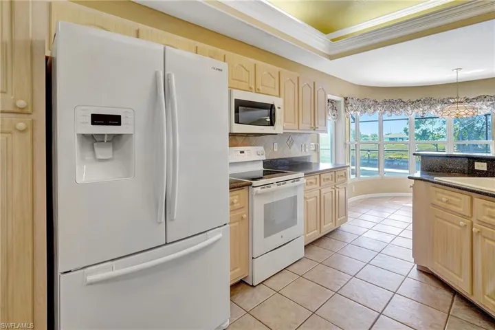1212 SE 15th  TER, Cape Coral, FL 33990