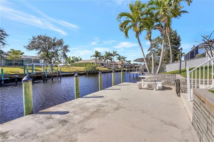 1212 SE 15th  TER, Cape Coral, FL 33990