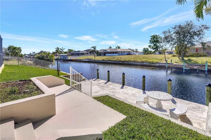 1212 SE 15th  TER, Cape Coral, FL 33990