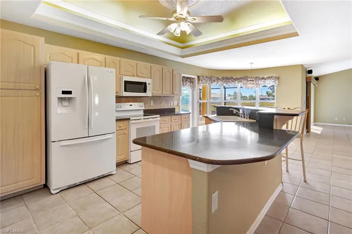 1212 SE 15th  TER, Cape Coral, FL 33990