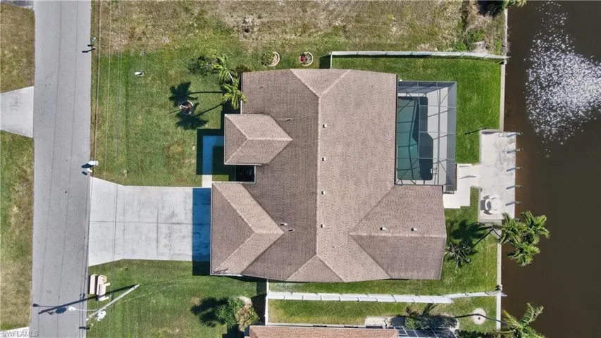 1212 SE 15th  TER, Cape Coral, FL 33990