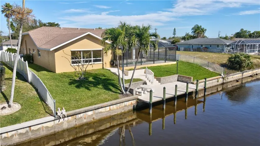 1212 SE 15th  TER, Cape Coral, FL 33990