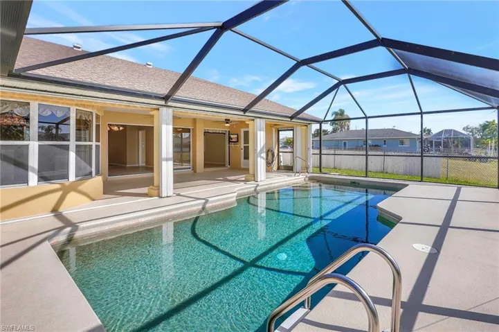 1212 SE 15th  TER, Cape Coral, FL 33990