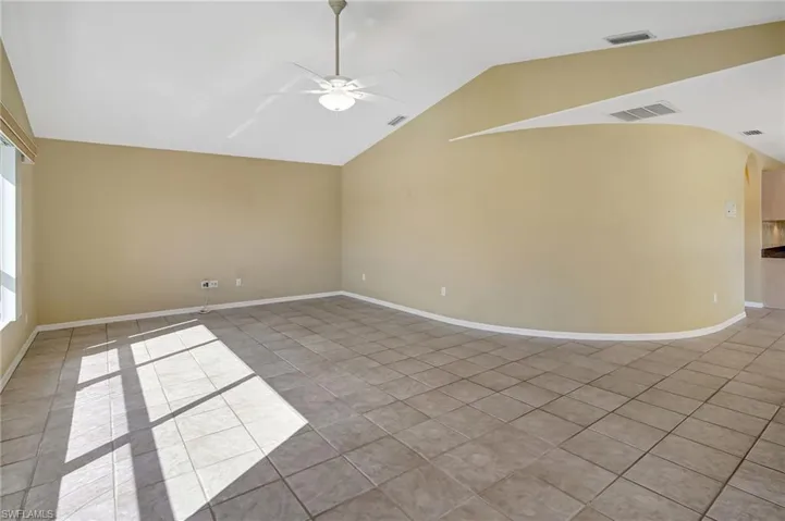 1212 SE 15th  TER, Cape Coral, FL 33990