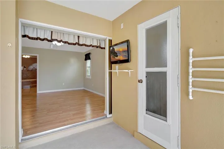 1212 SE 15th  TER, Cape Coral, FL 33990