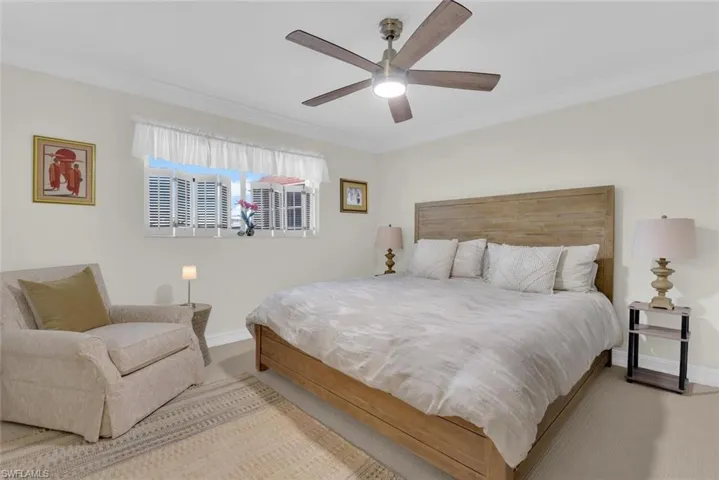 222 Harbour Dr 403, Naples, Florida 34103