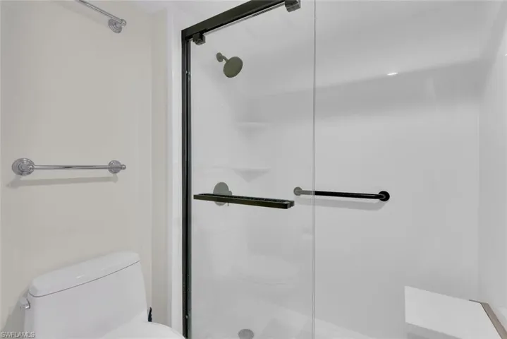222 Harbour Dr 403, Naples, Florida 34103