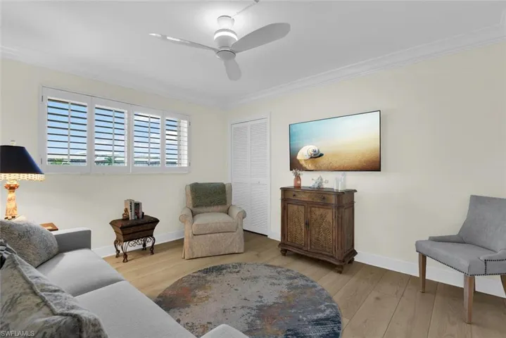 222 Harbour Dr 403, Naples, Florida 34103