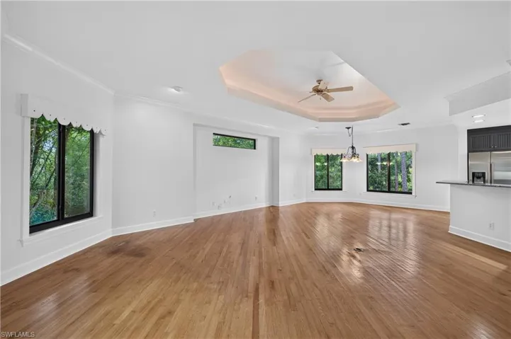 27008 Oakwood Lake Dr, Bonita Springs, Florida 34134