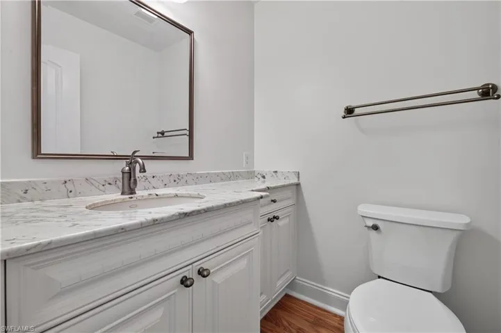 27008 Oakwood Lake Dr, Bonita Springs, Florida 34134